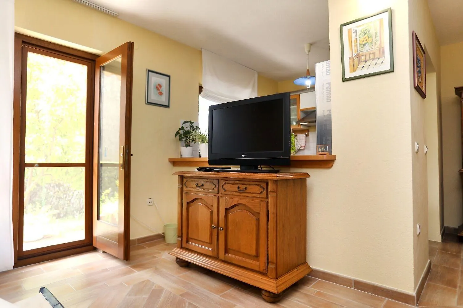 Apartment Lidia Kastela 0*,  Croatia